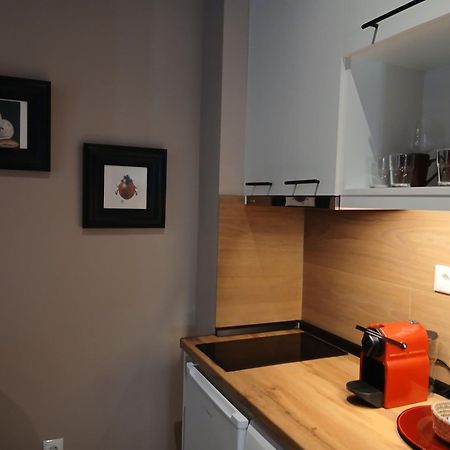 Black Onyx Comfort Suites - Timeless Design In A Heritage Building Thessaloniki Exterior photo