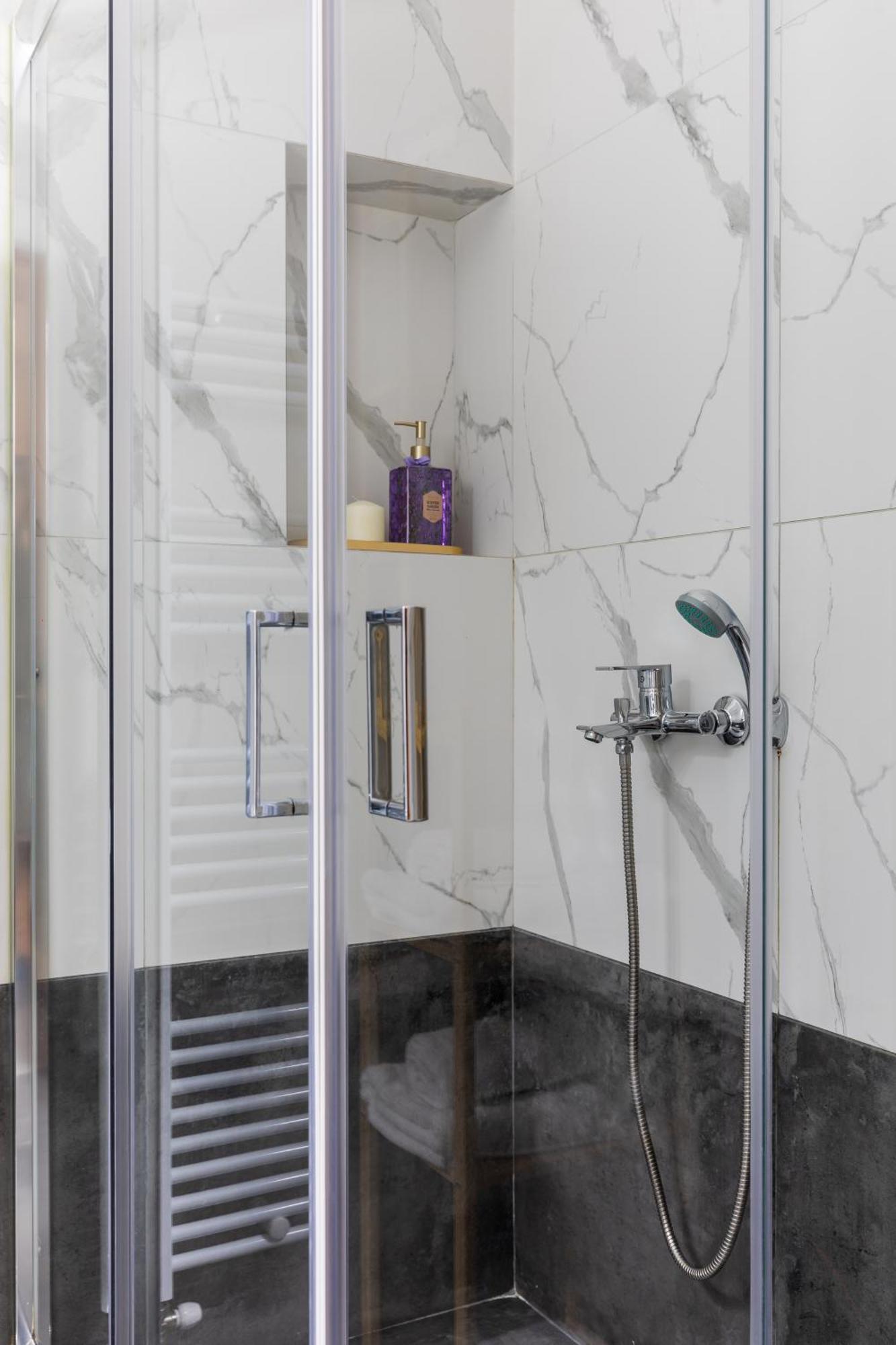 Black Onyx Comfort Suites - Timeless Design In A Heritage Building Thessaloniki Exterior photo